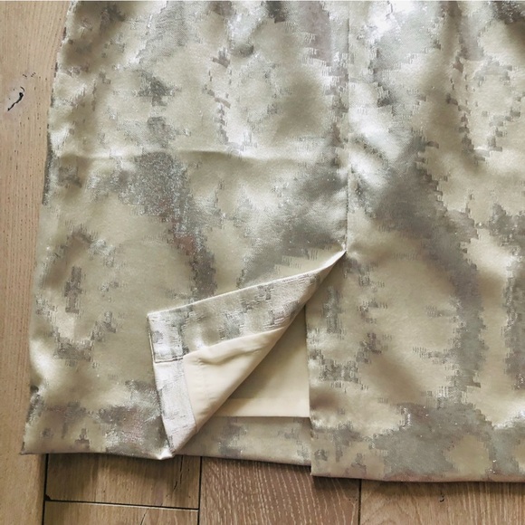 Talbots Silk Blend Metallic Detailed Dress in Cream & Silver Size 10 - Picture 6 of 13